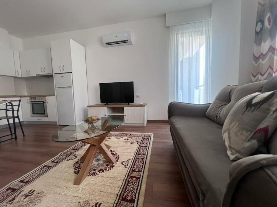 Pegasus Luxury 1 Tirana