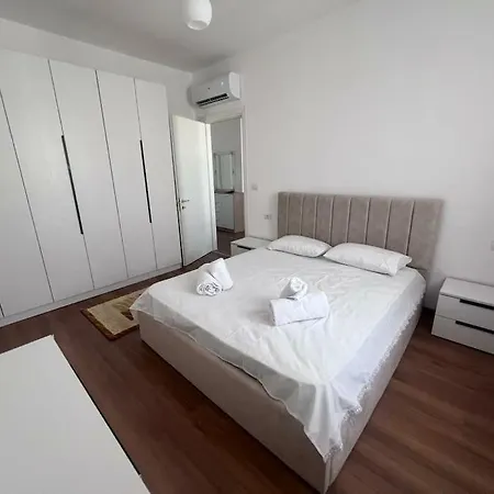 Pegasus Luxury 1 Apartment Tirana Exterior photo